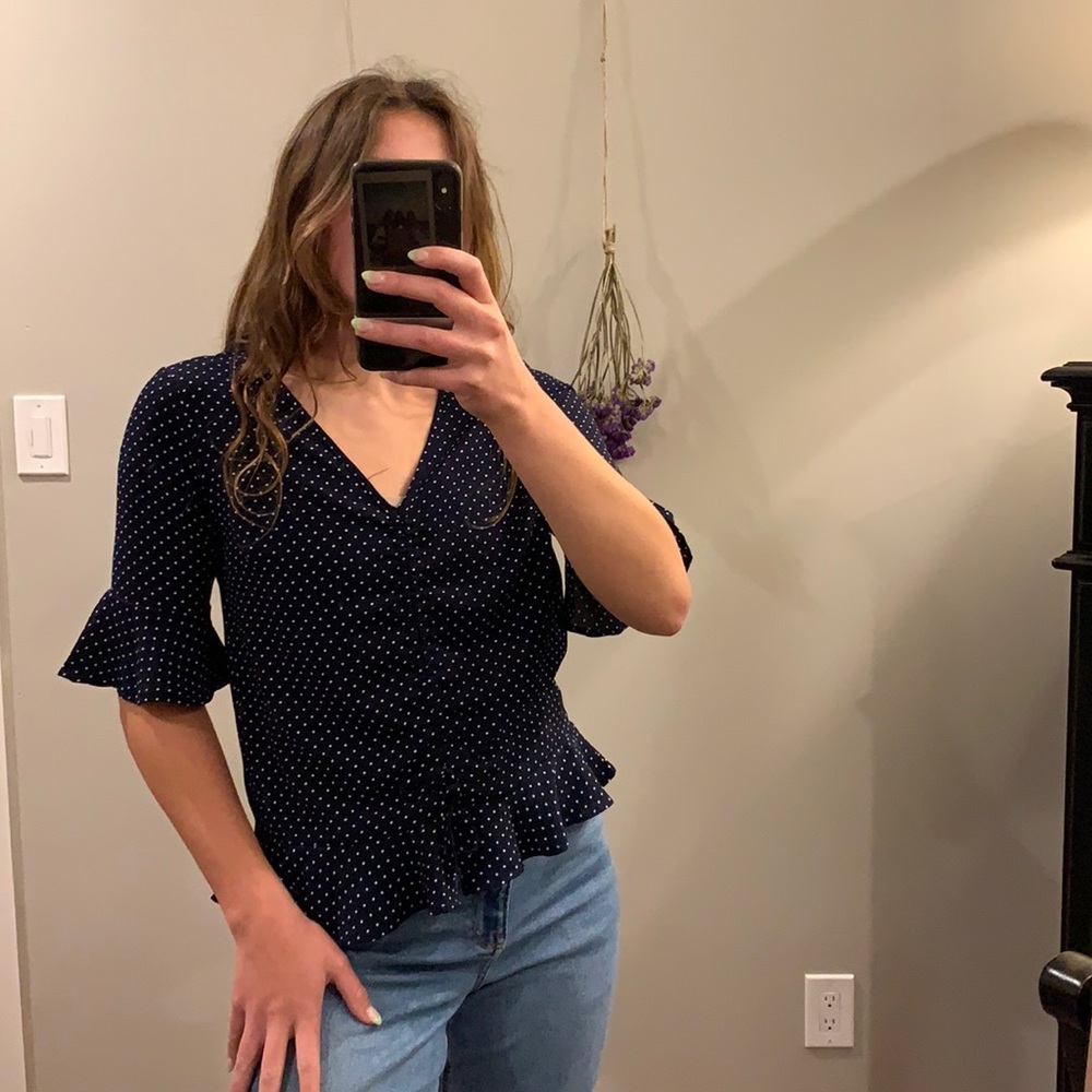 Polka dot blouse with scrunch tie